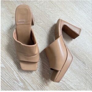 Jeffrey Campbell Tan Women's Heeled Sandals 5